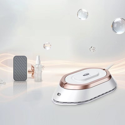 מגהץ טיולים מיני